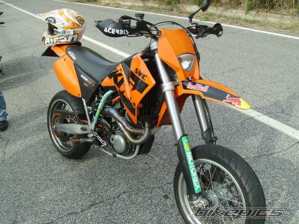 Photo 1562965