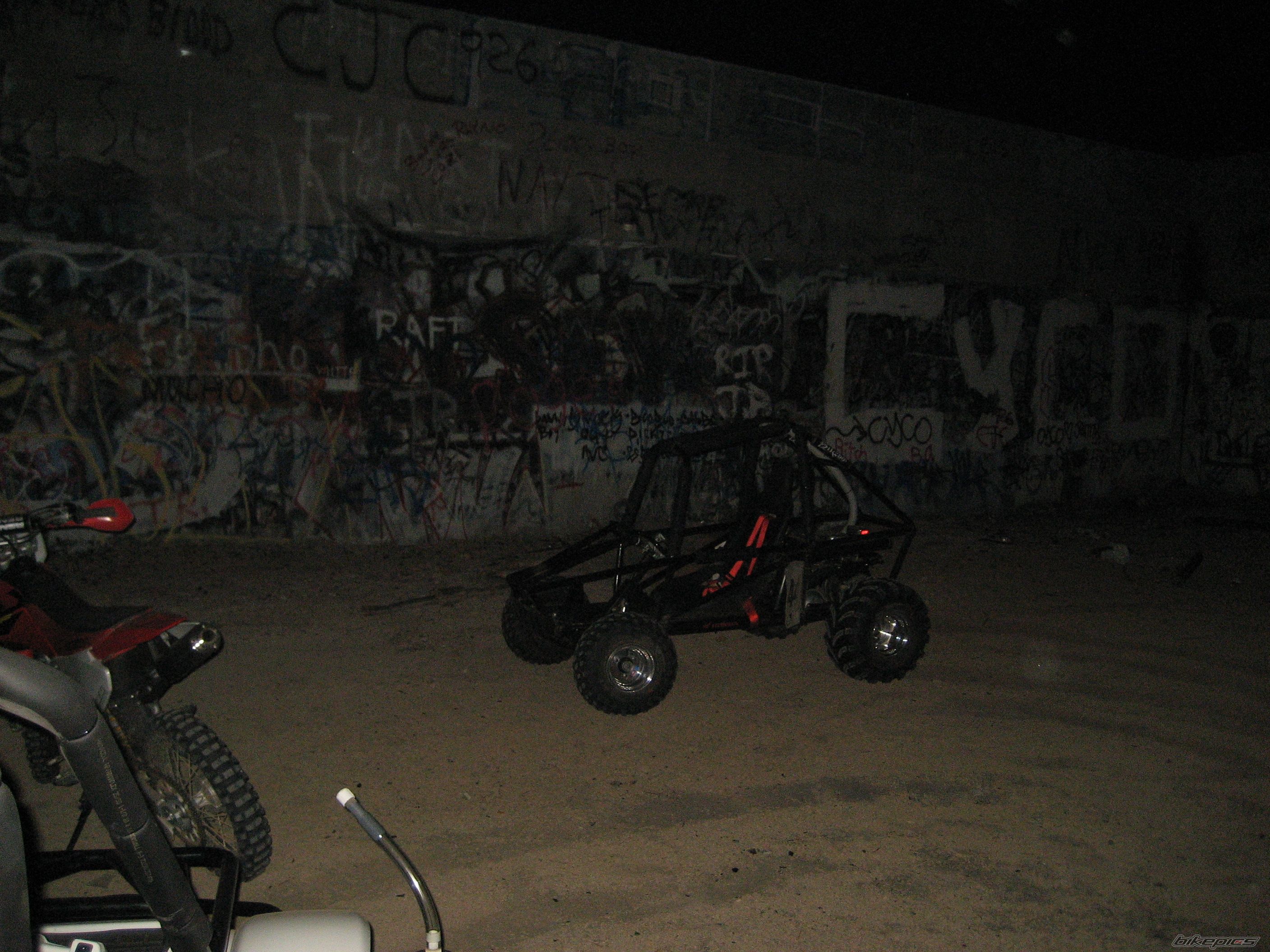 Photo 1563142