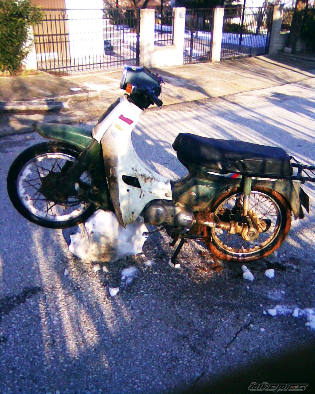 Photo 1563208