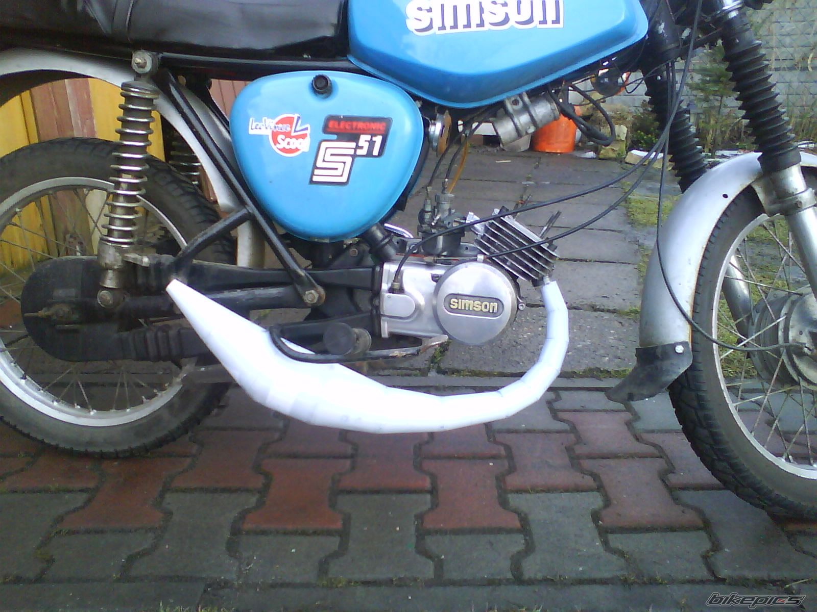 Photo 1563216