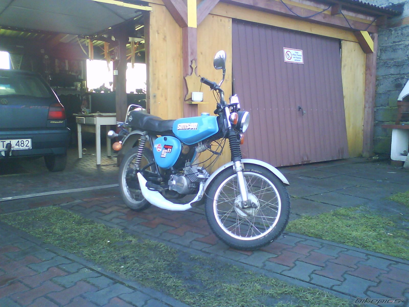 Photo 1563217