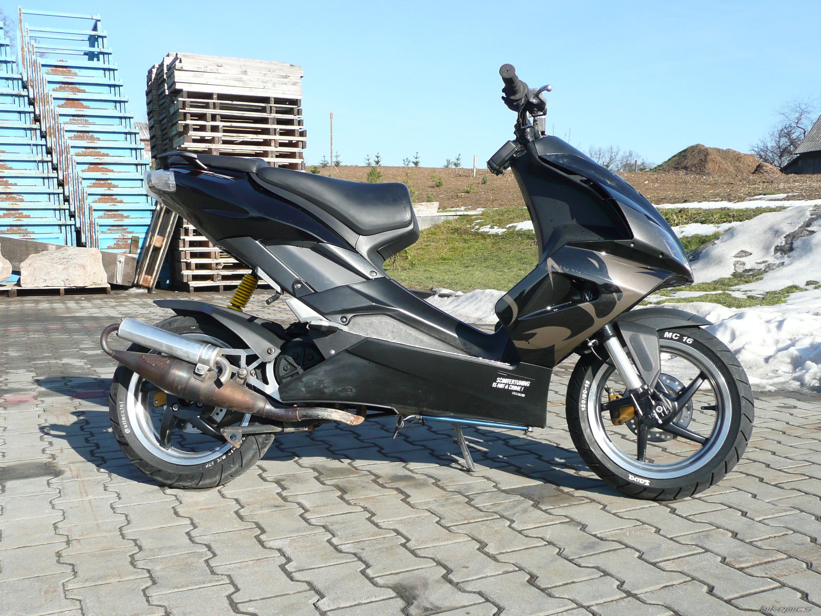 Bike Photo 1563280