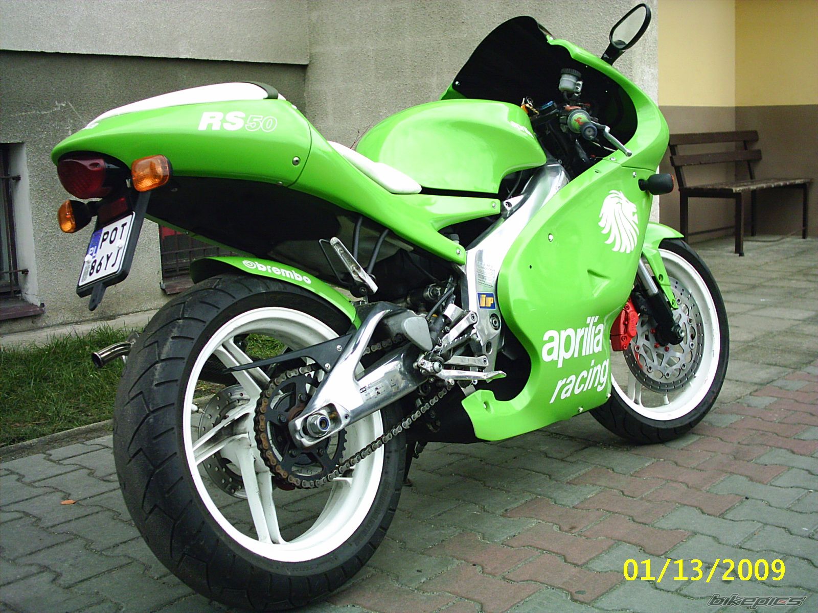 Photo 1563319
