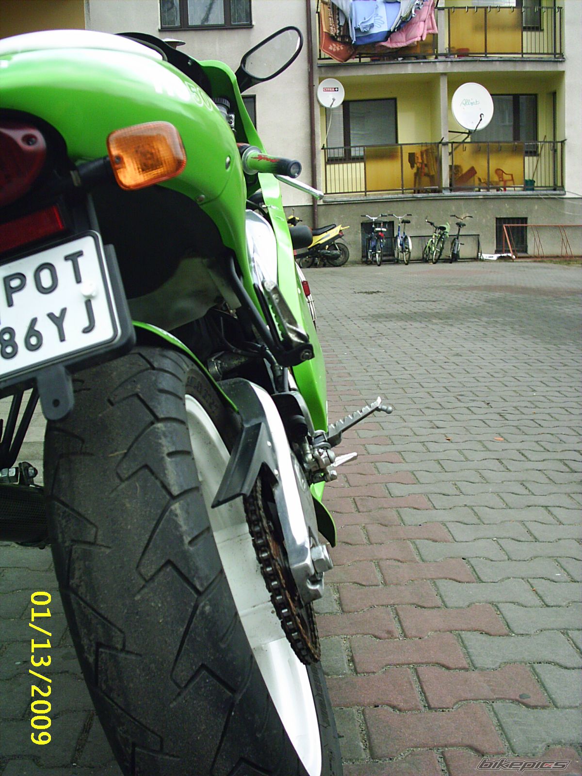 Photo 1563334