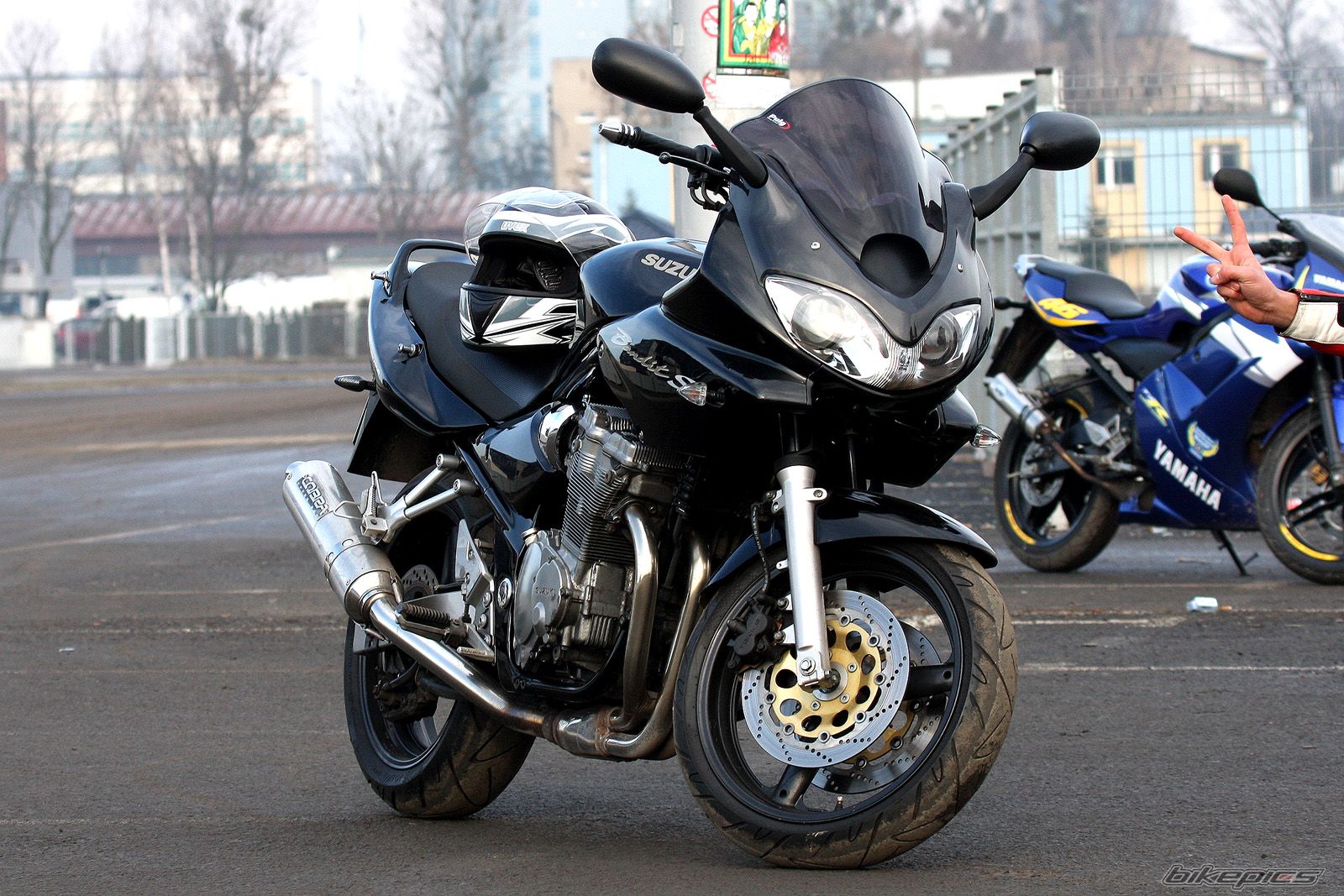 Bike Photo 1563424