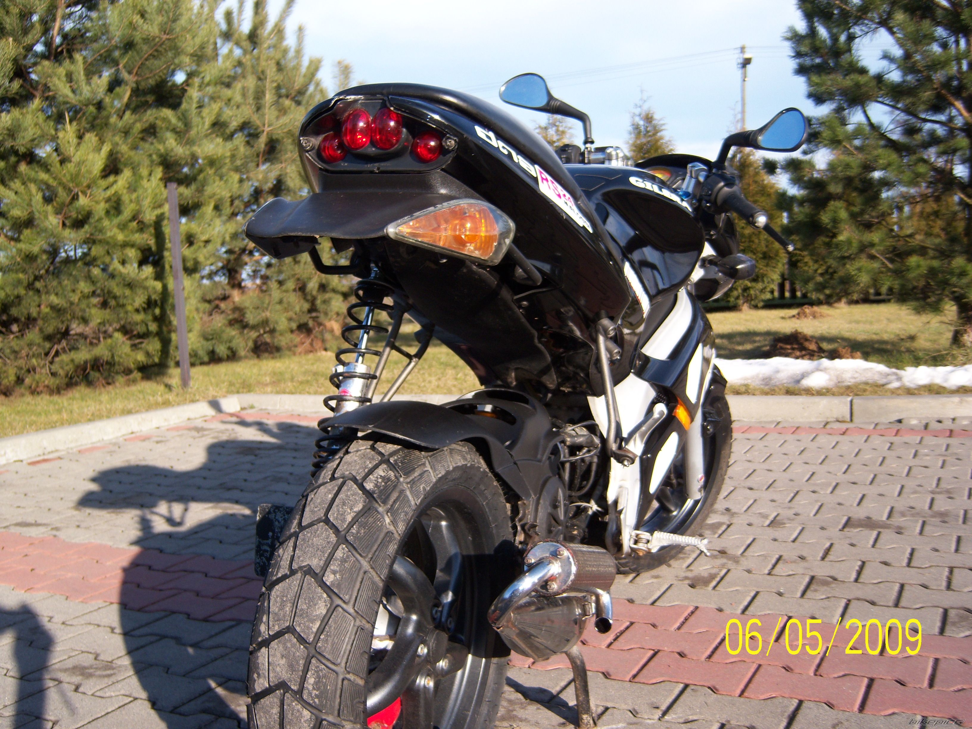 Photo 1563469
