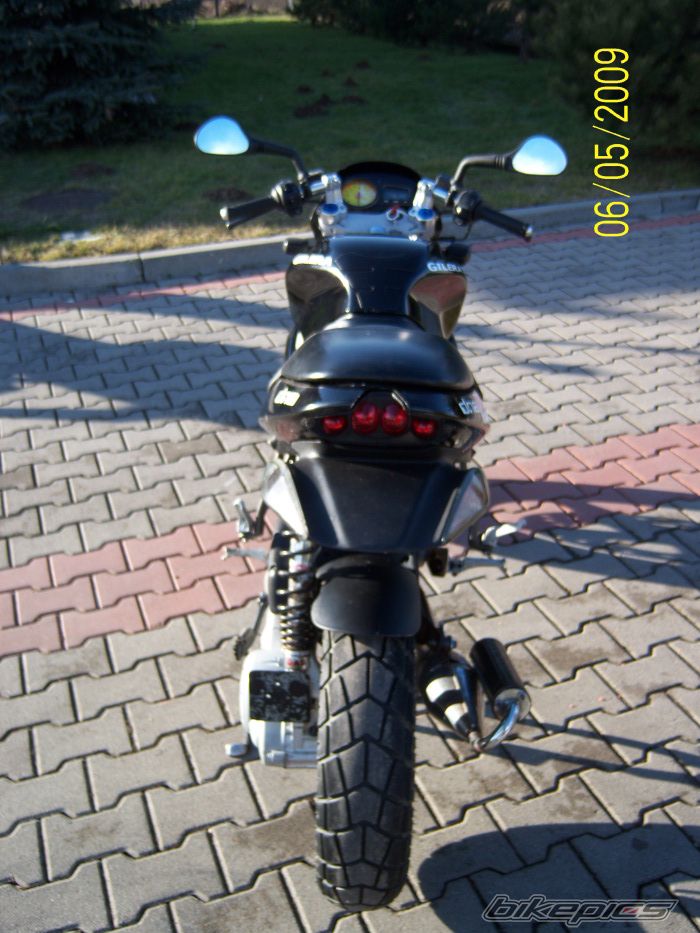 Photo 1563472