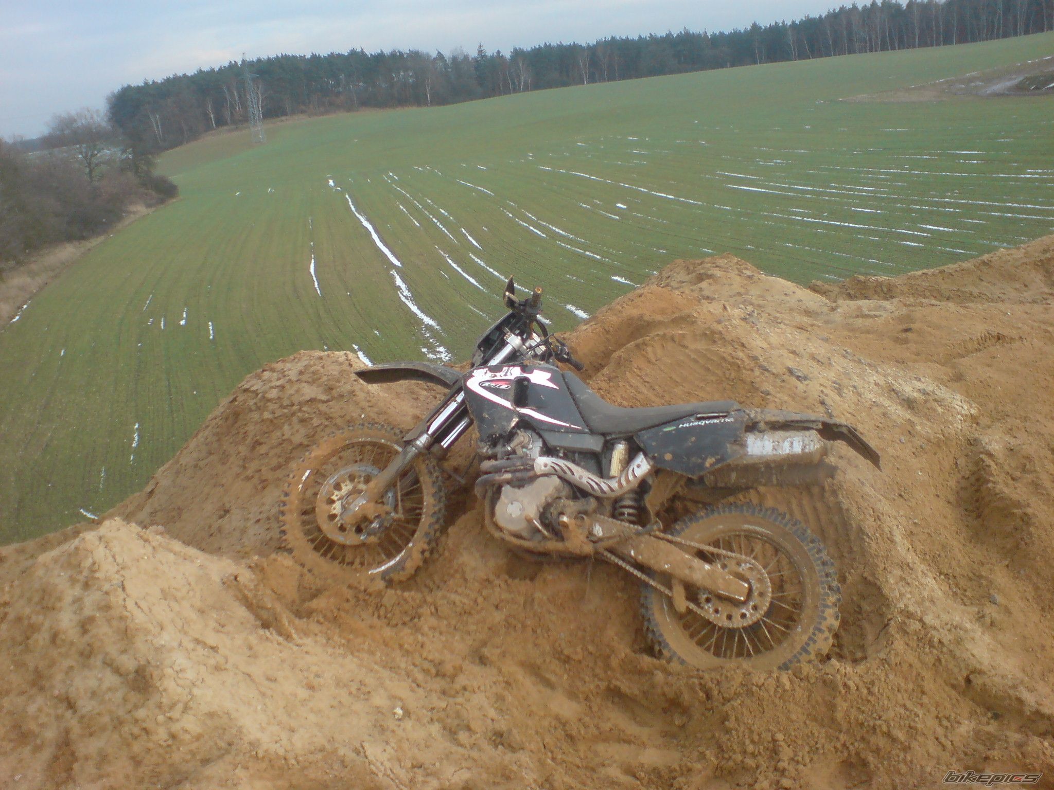 Photo 1563744