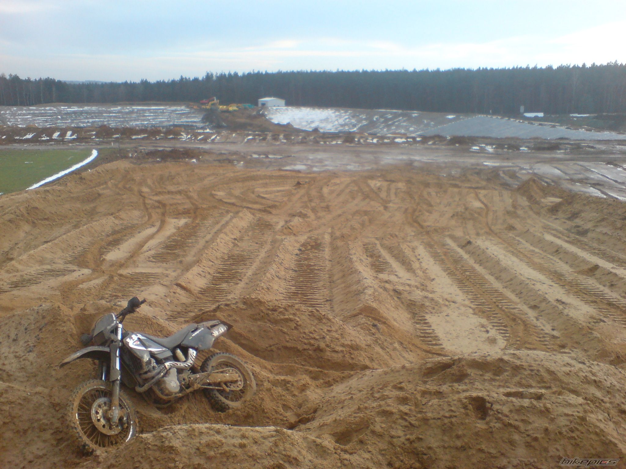 Photo 1563749