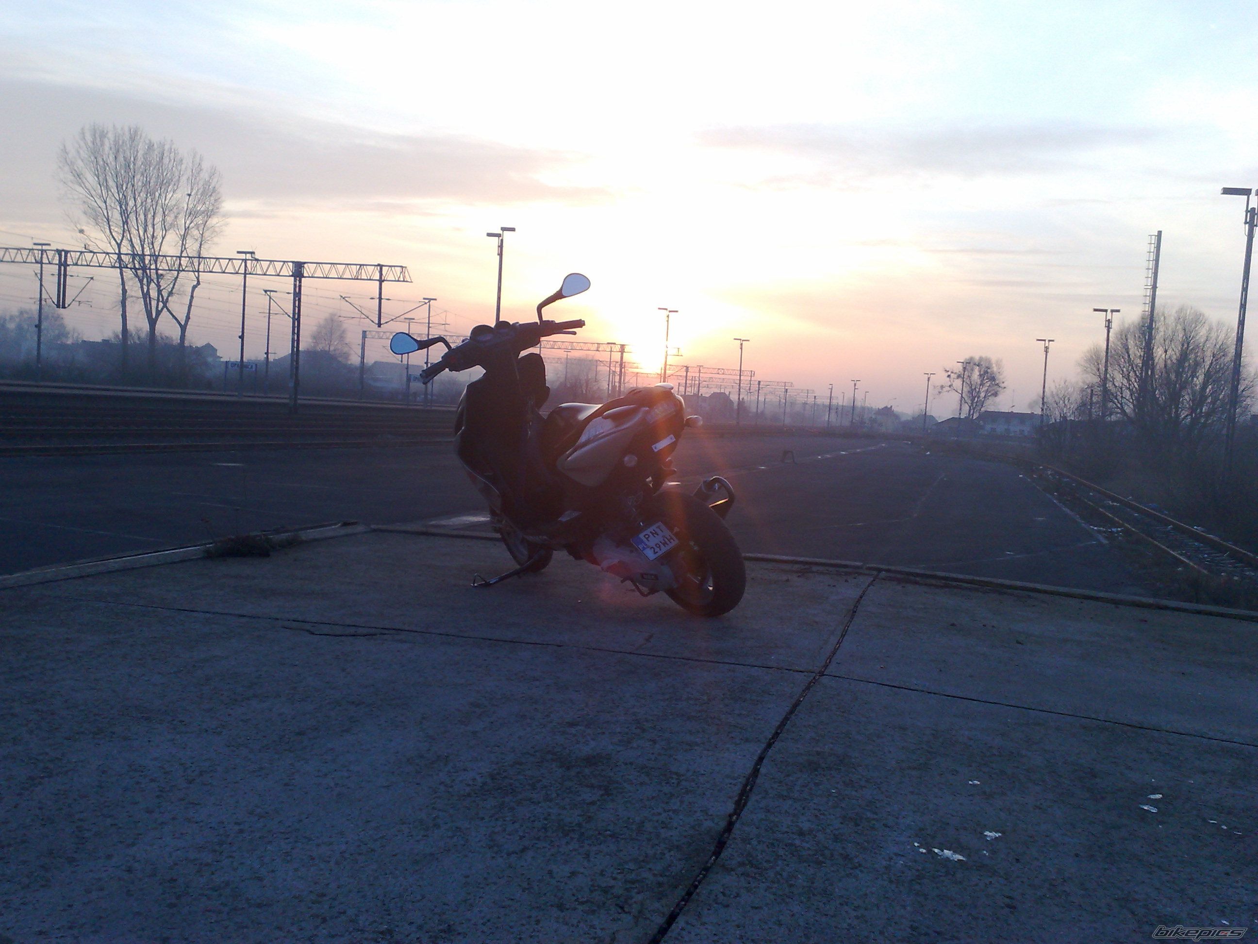 Photo 1563777