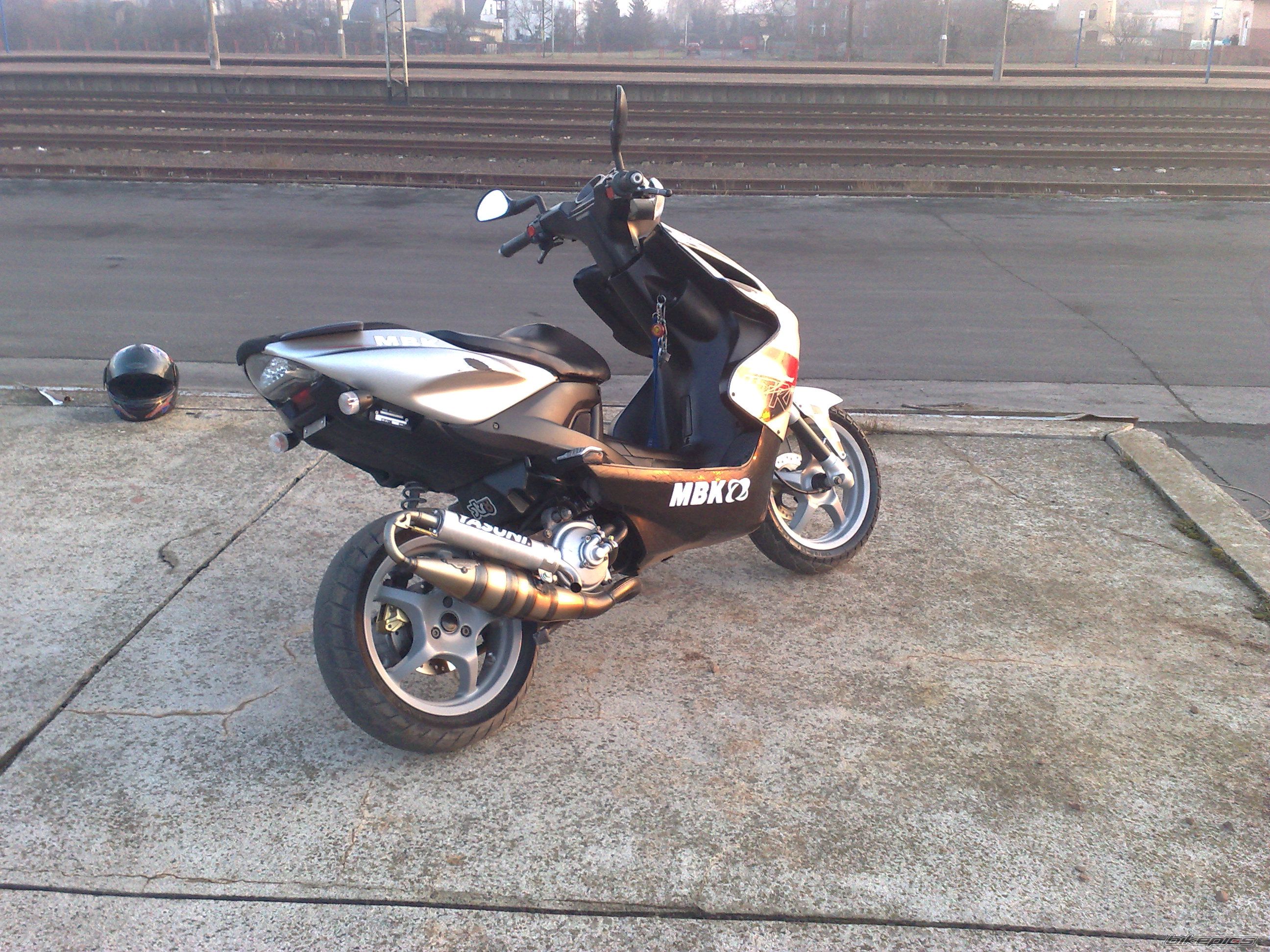 Photo 1563785