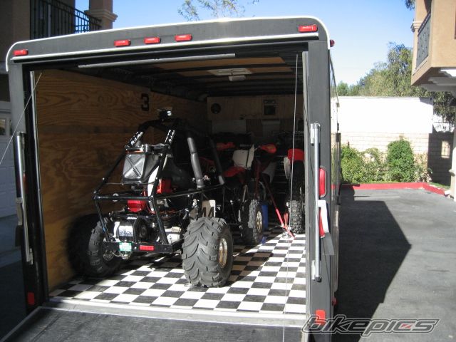 Photo 1563846