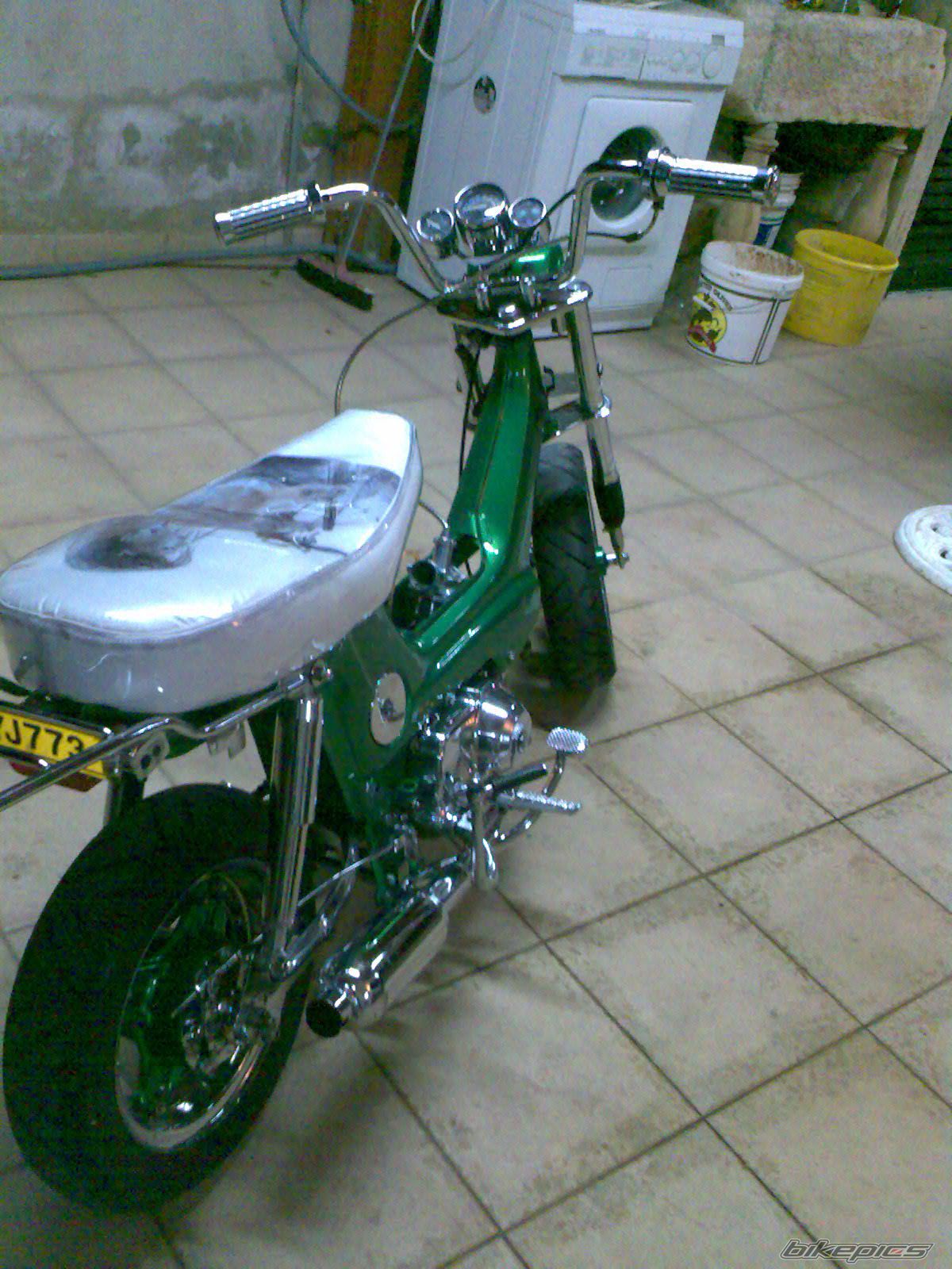 Photo 1563868