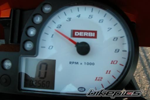 Bike Photo 1563886
