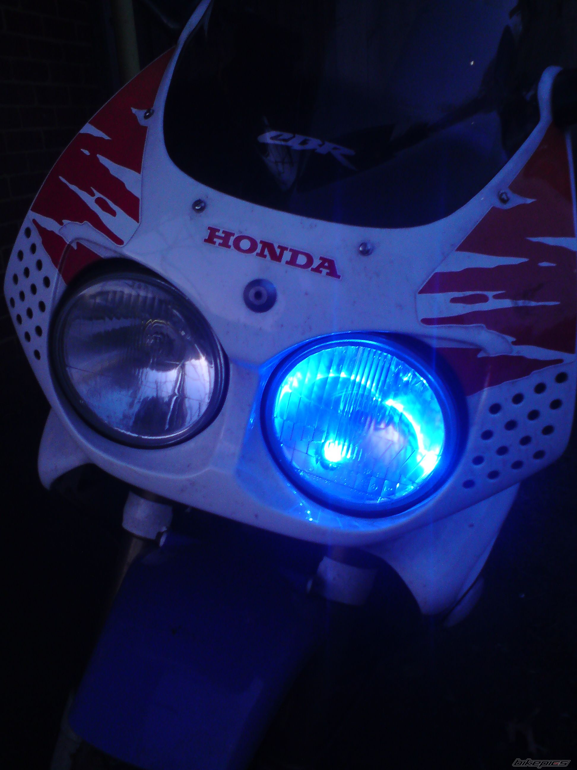 Photo 1563943