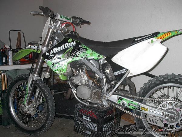 Photo 1563969
