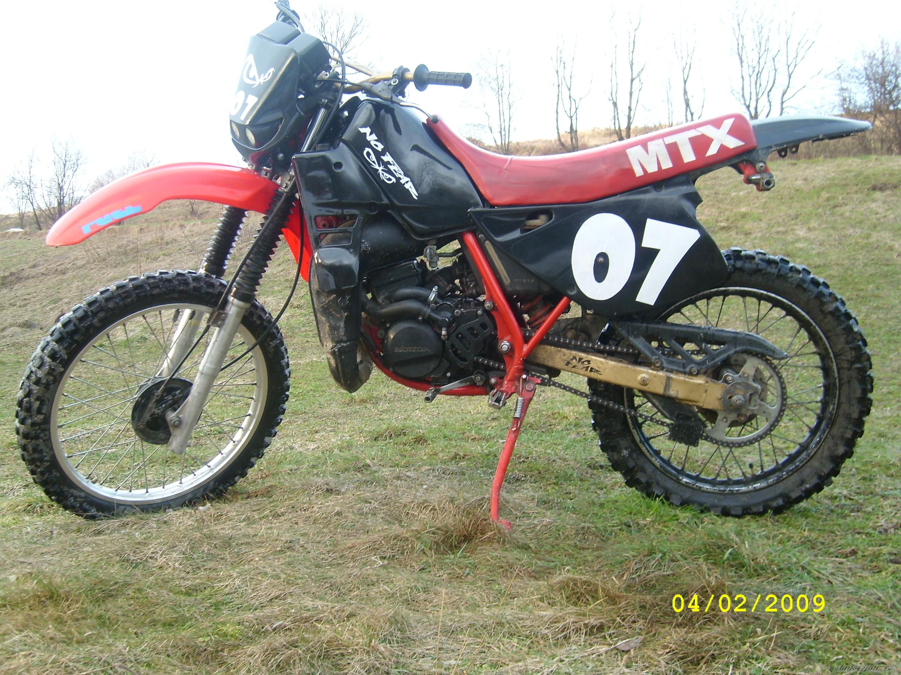 Photo 1564109