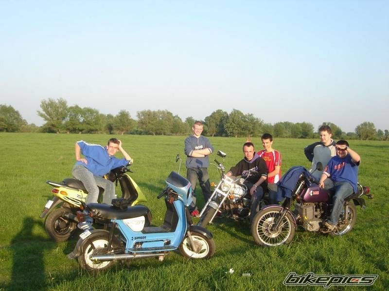 Photo 1564162