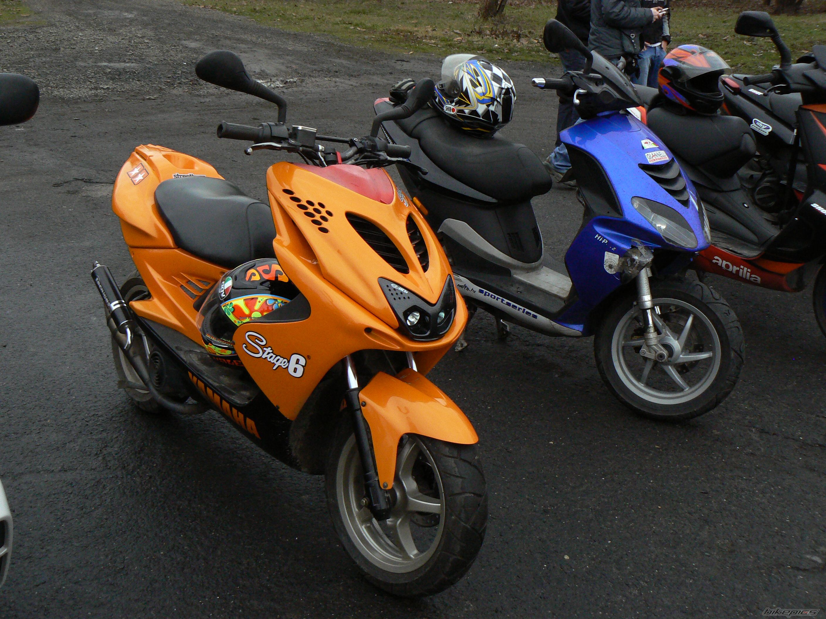 Photo 1564193