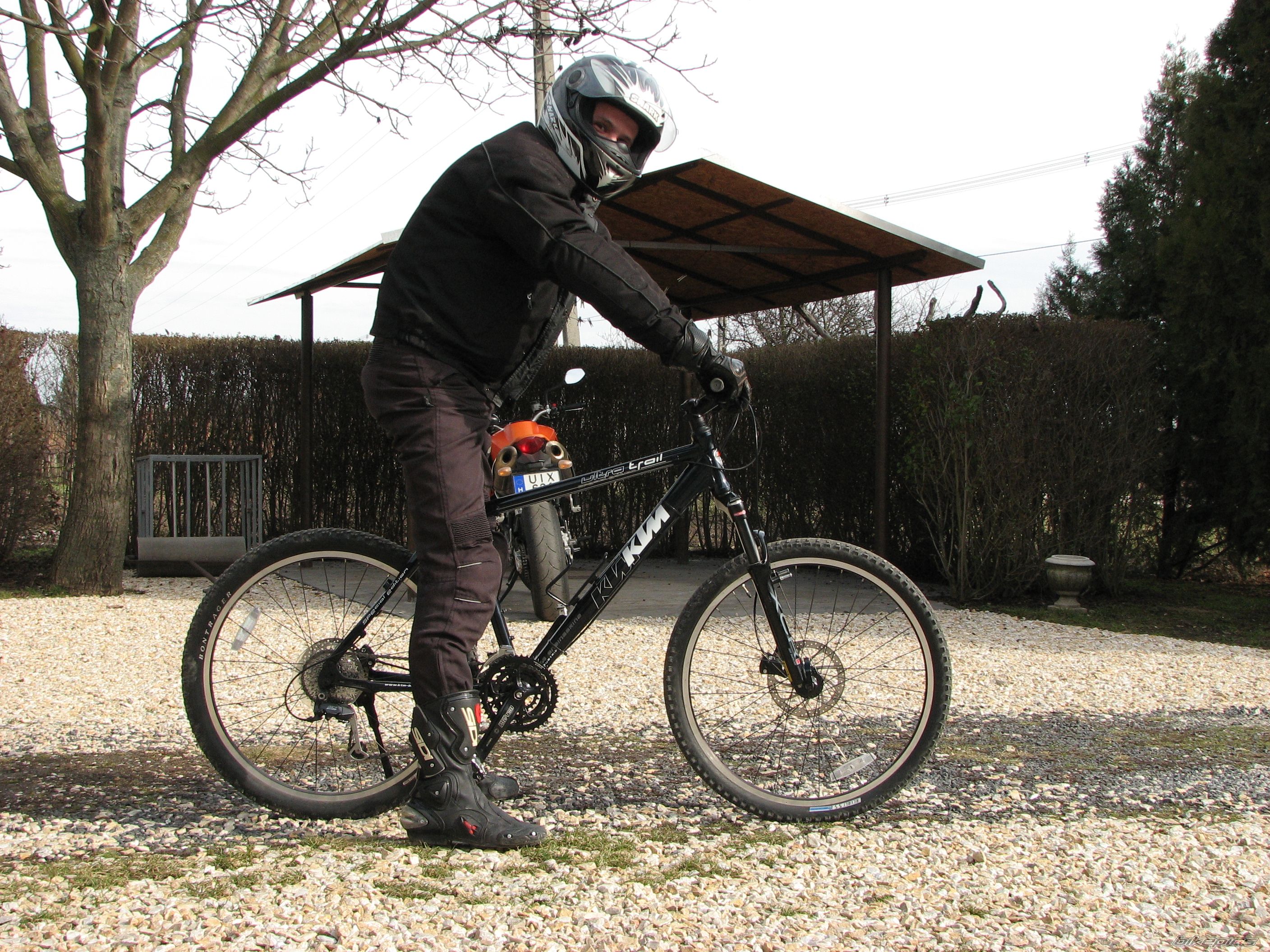 Bike Photo 1564363