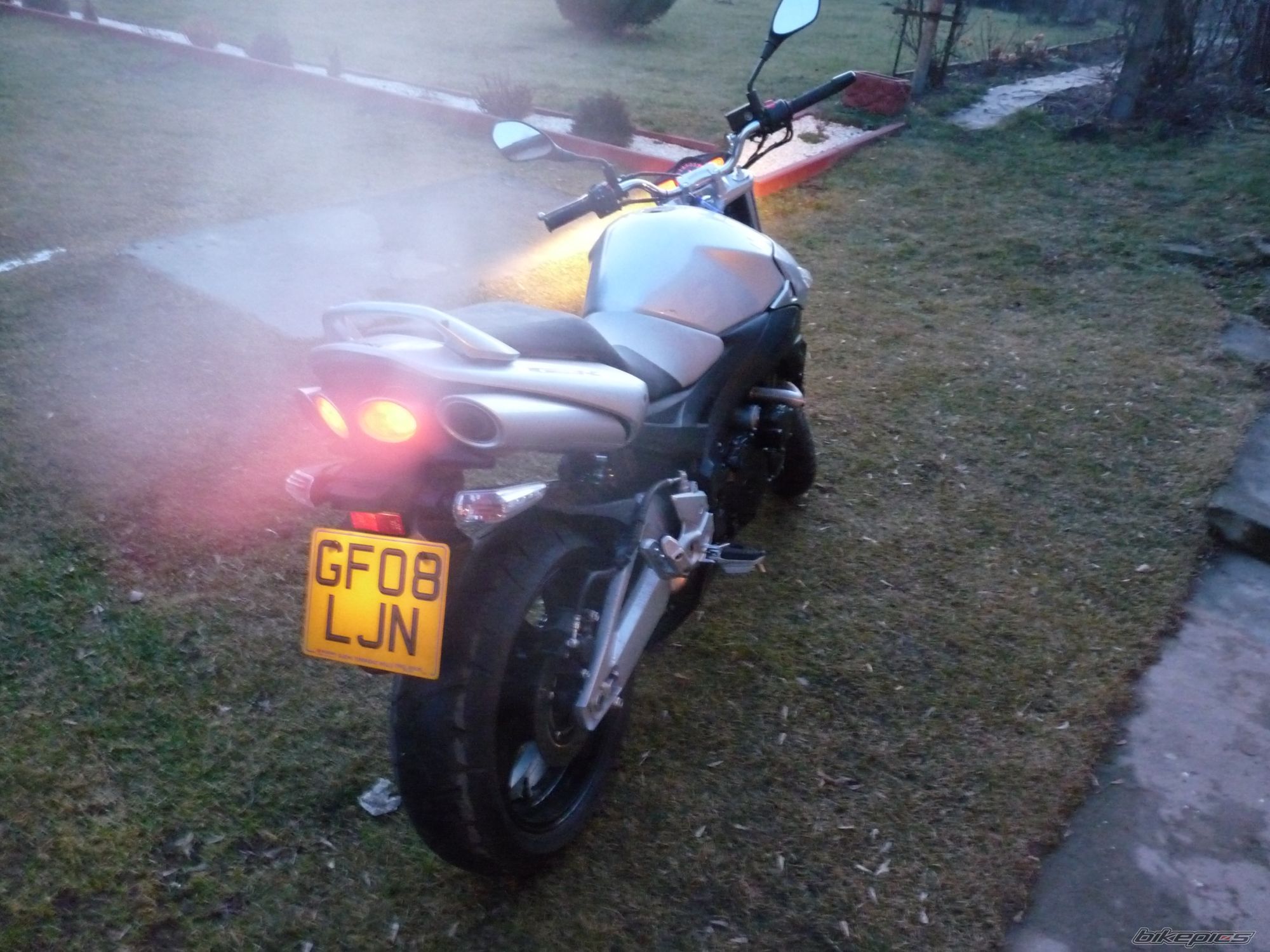 Photo 1564588