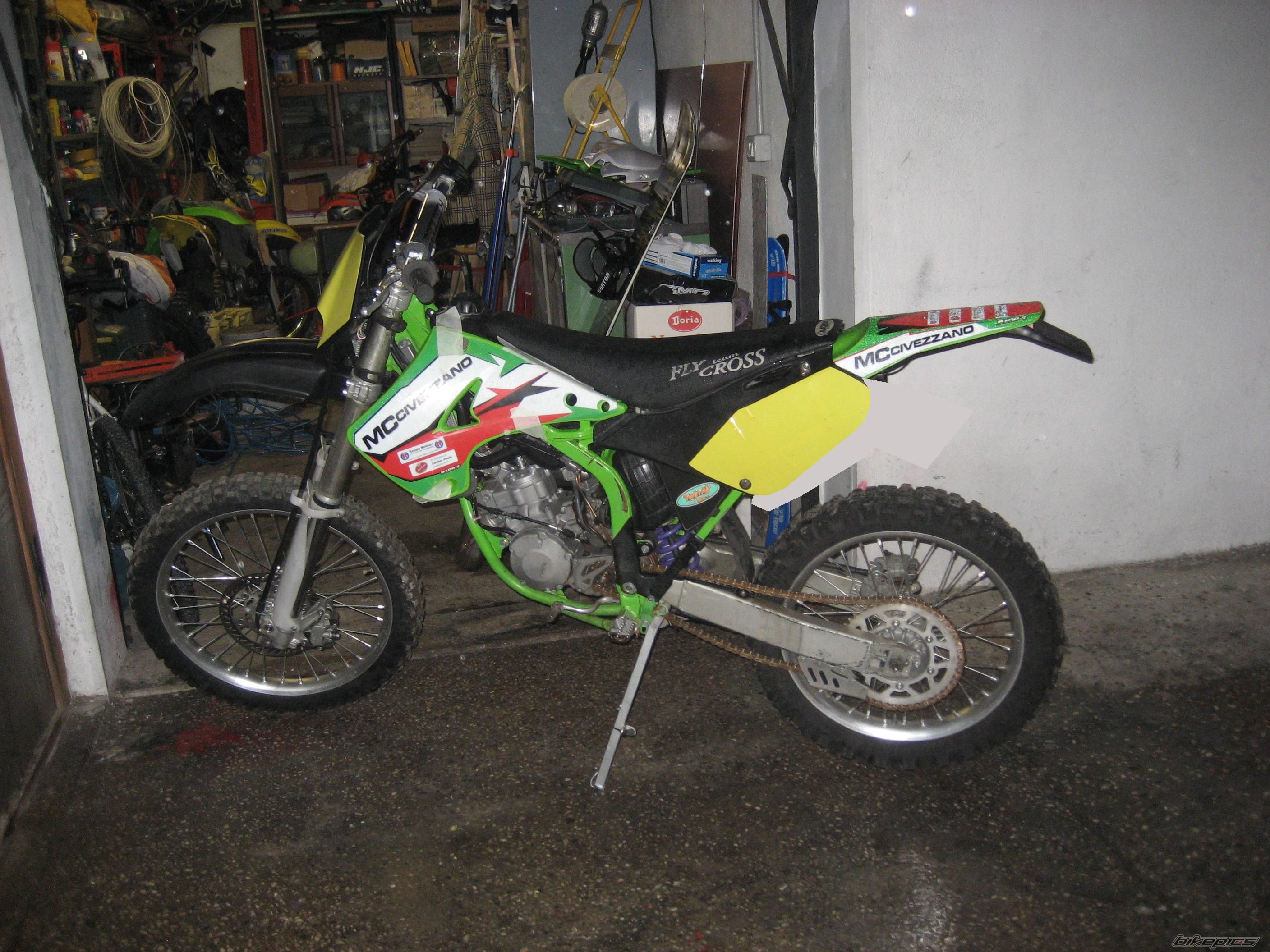 Photo 1564785
