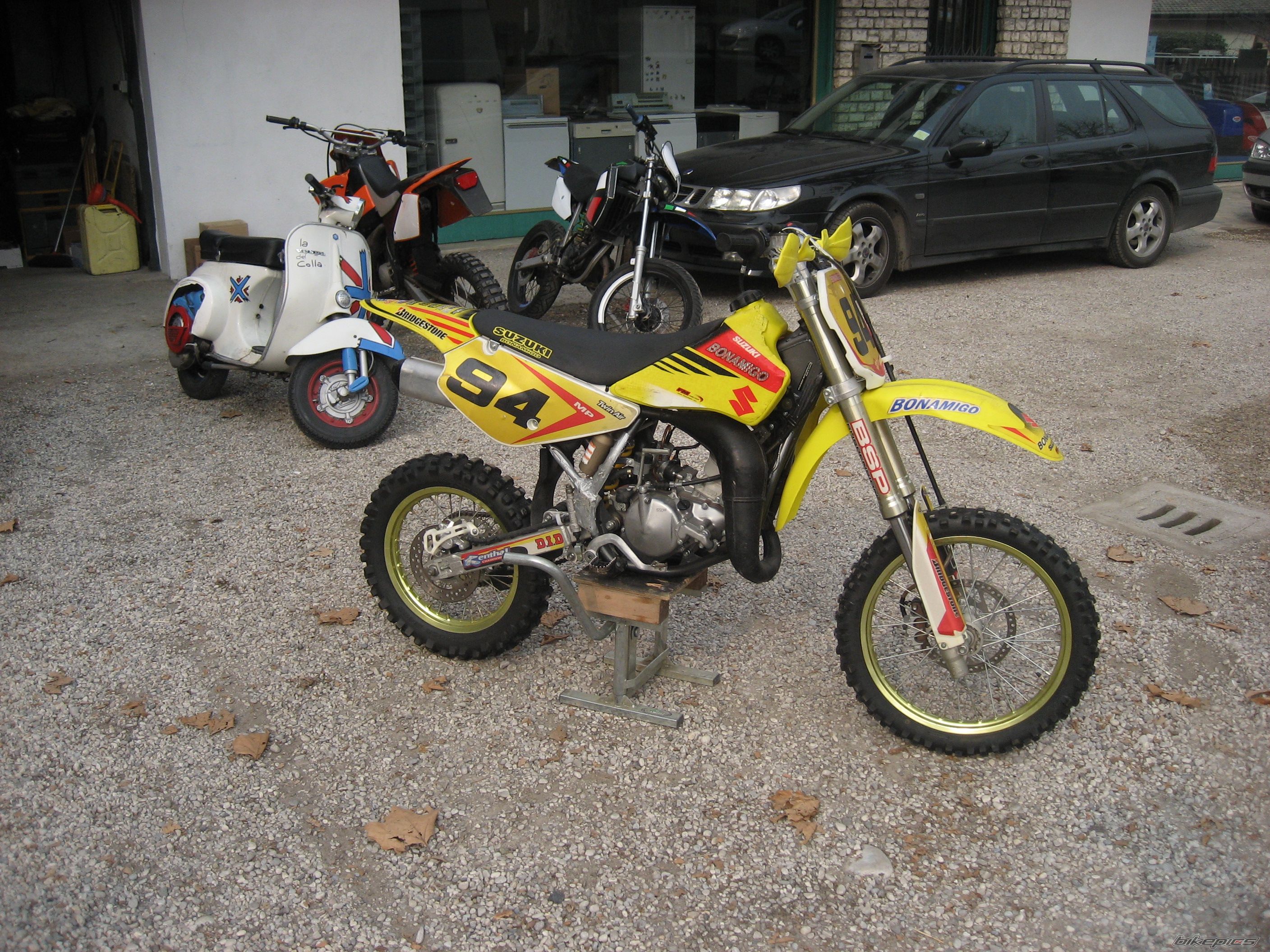 Photo 1564825