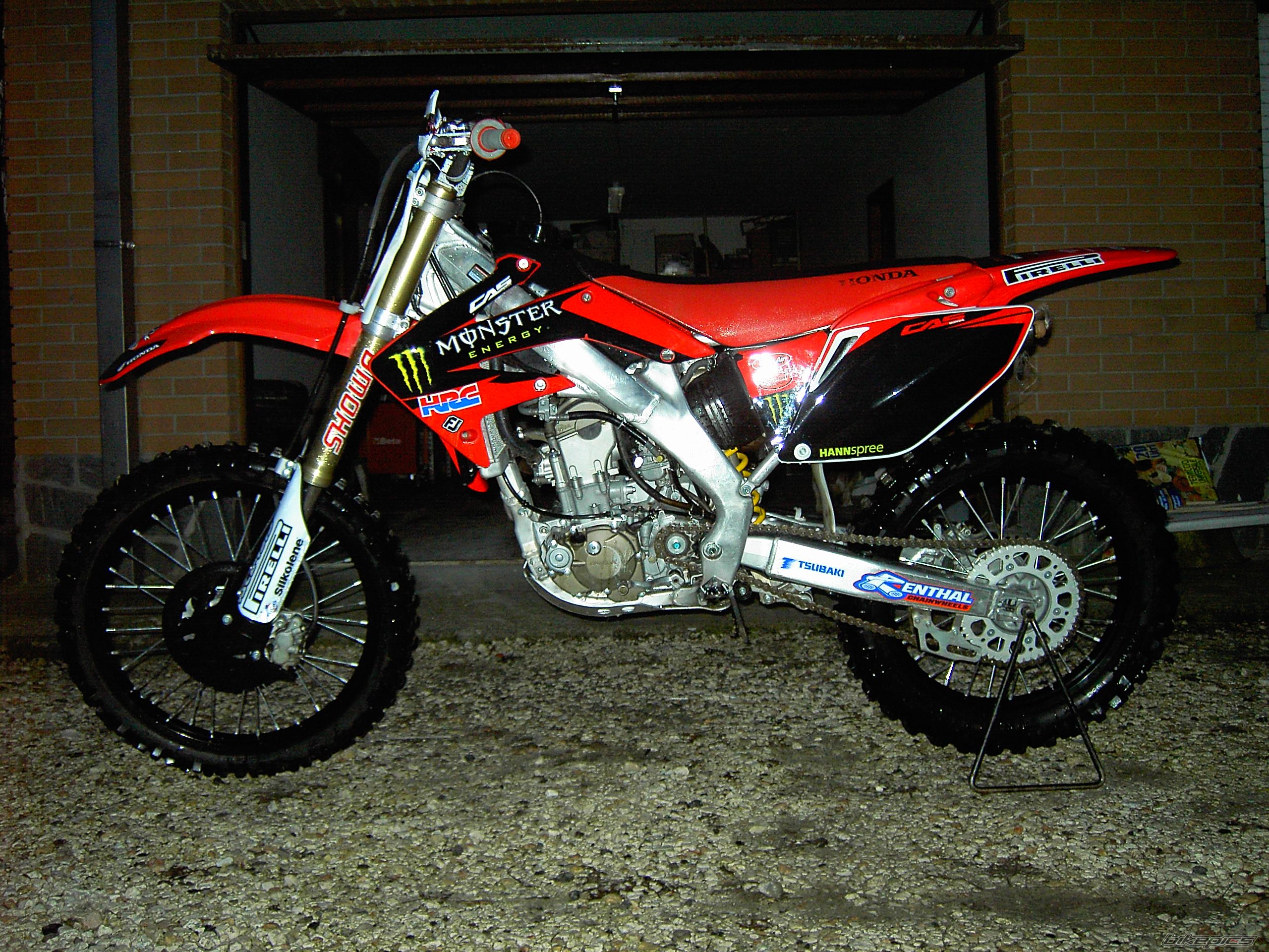 Photo 1564921