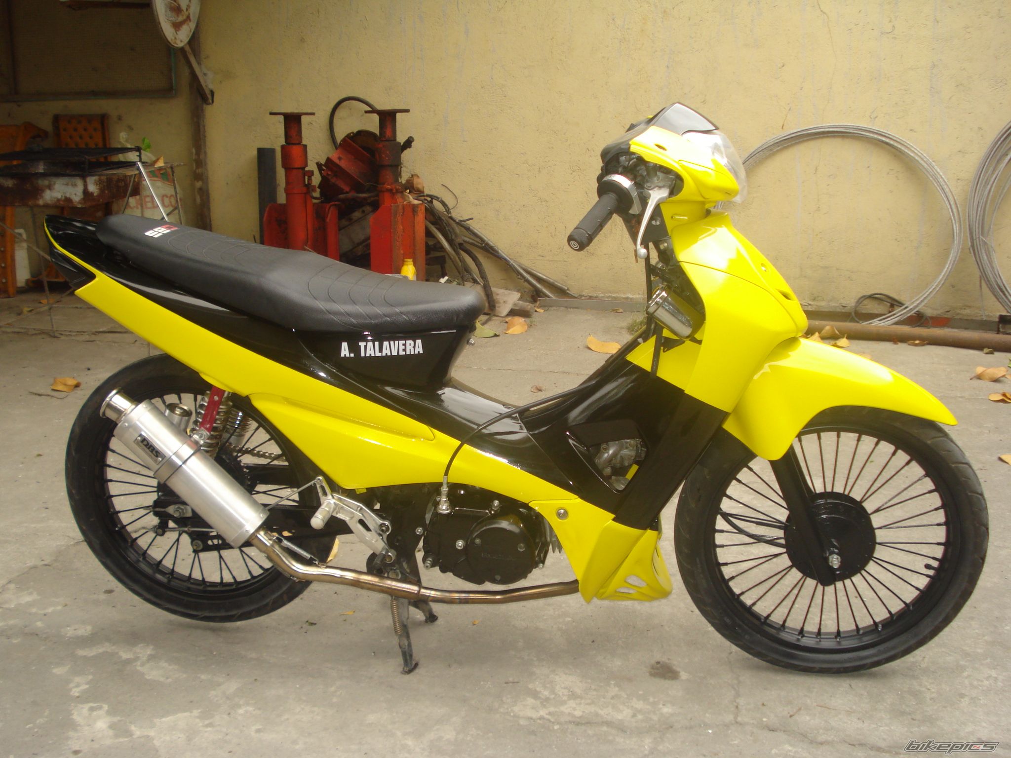 Bike Photo 1565426