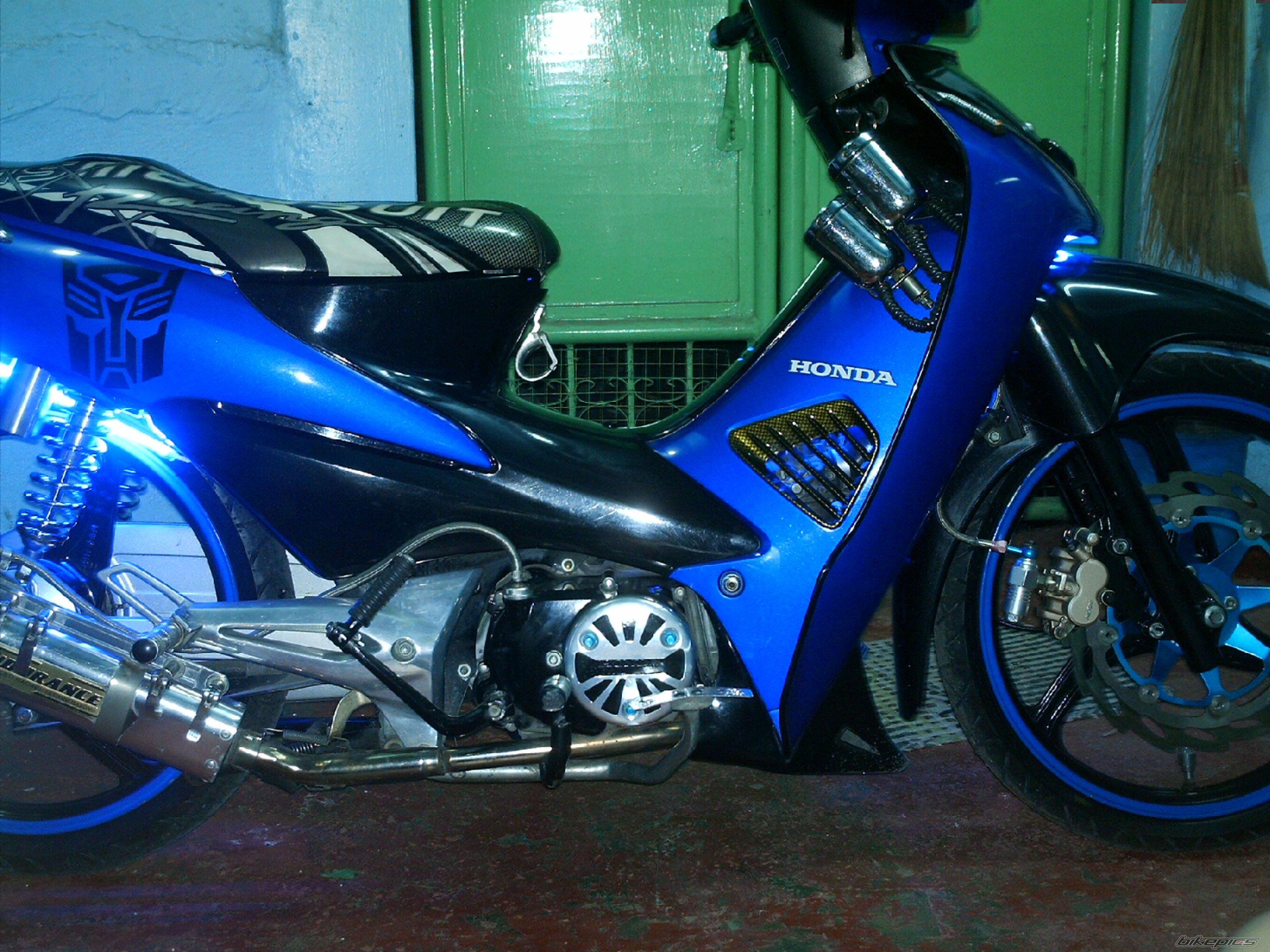 Photo 1565749