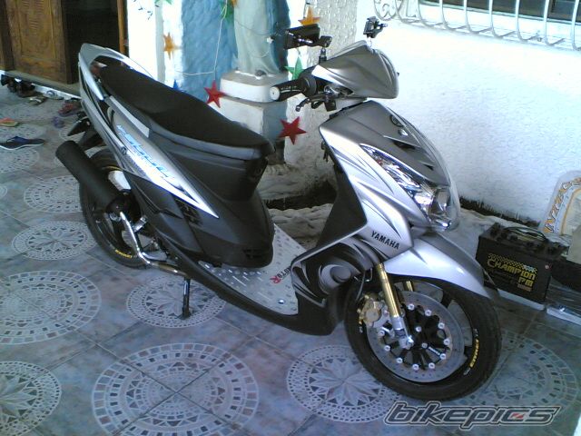 Photo 1565825