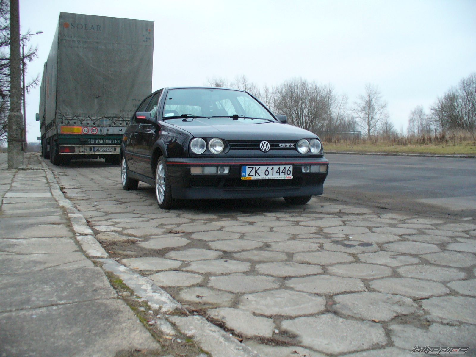 Photo 1566183
