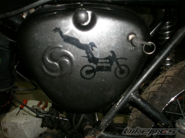 Photo 1566374