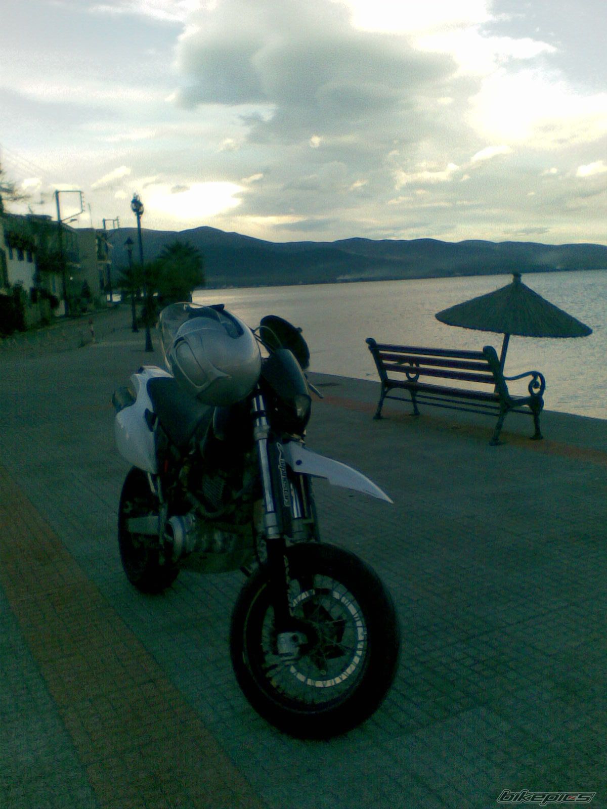 Bike Photo 1566389