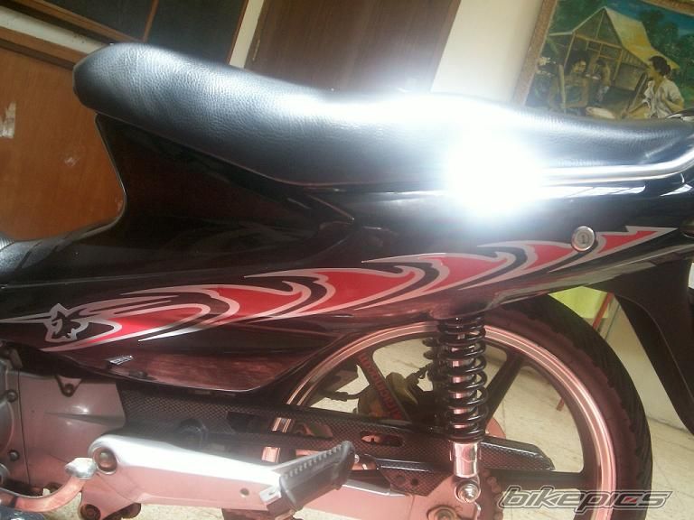 Photo 1566786