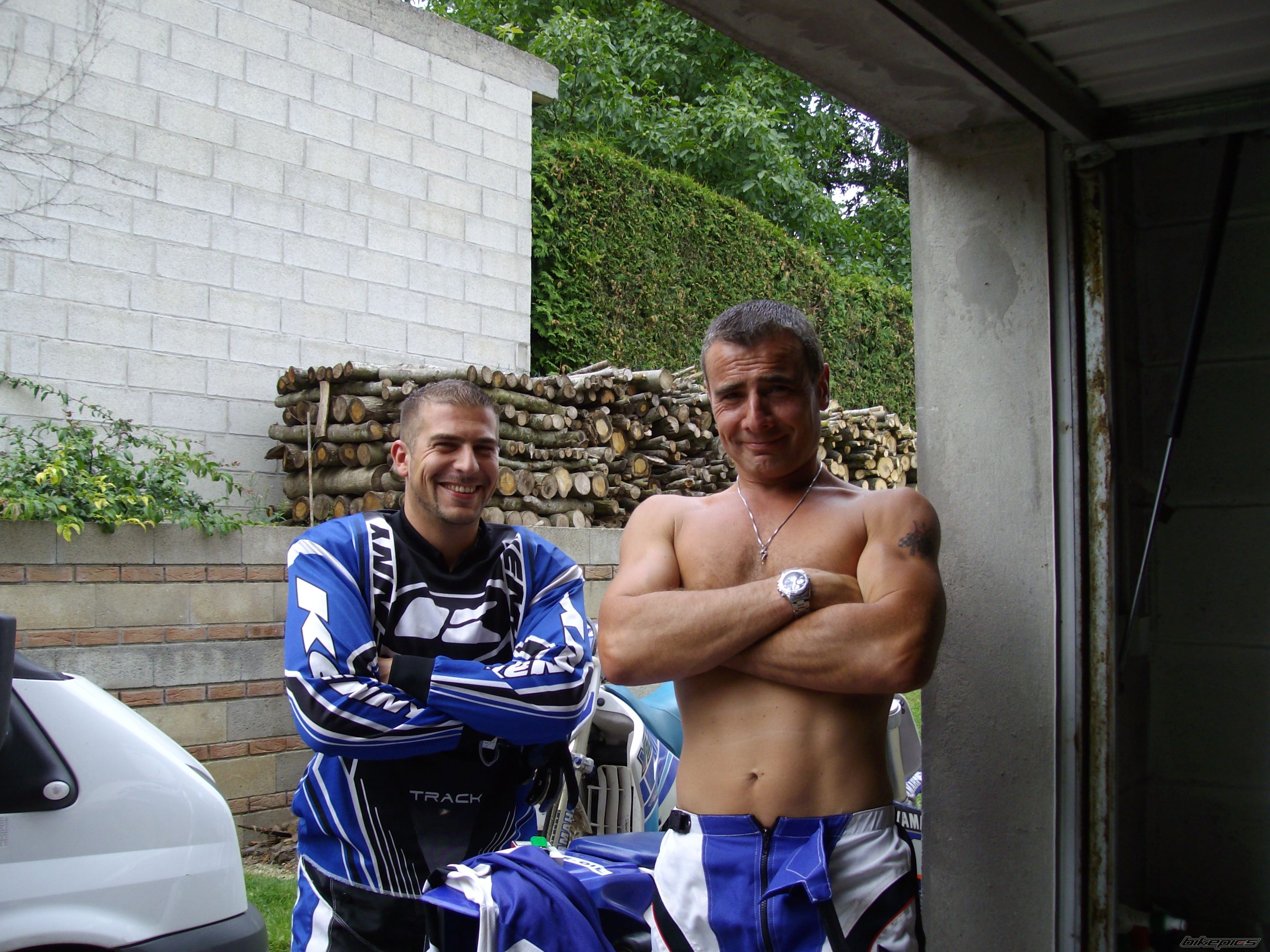Photo 1566994