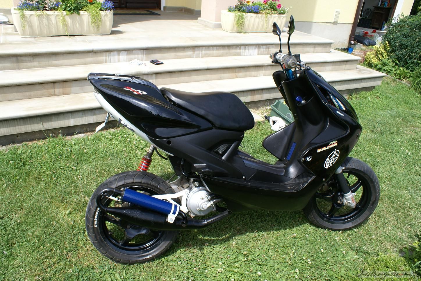 Photo 1567136