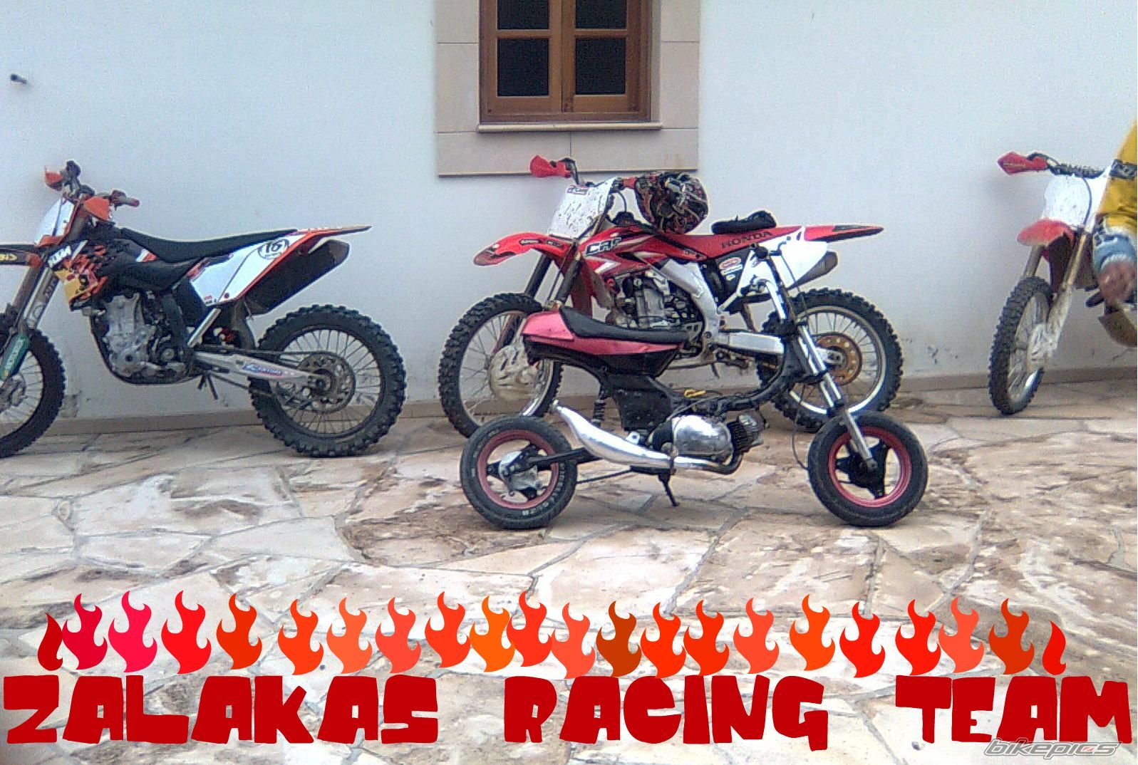 Photo 1567422