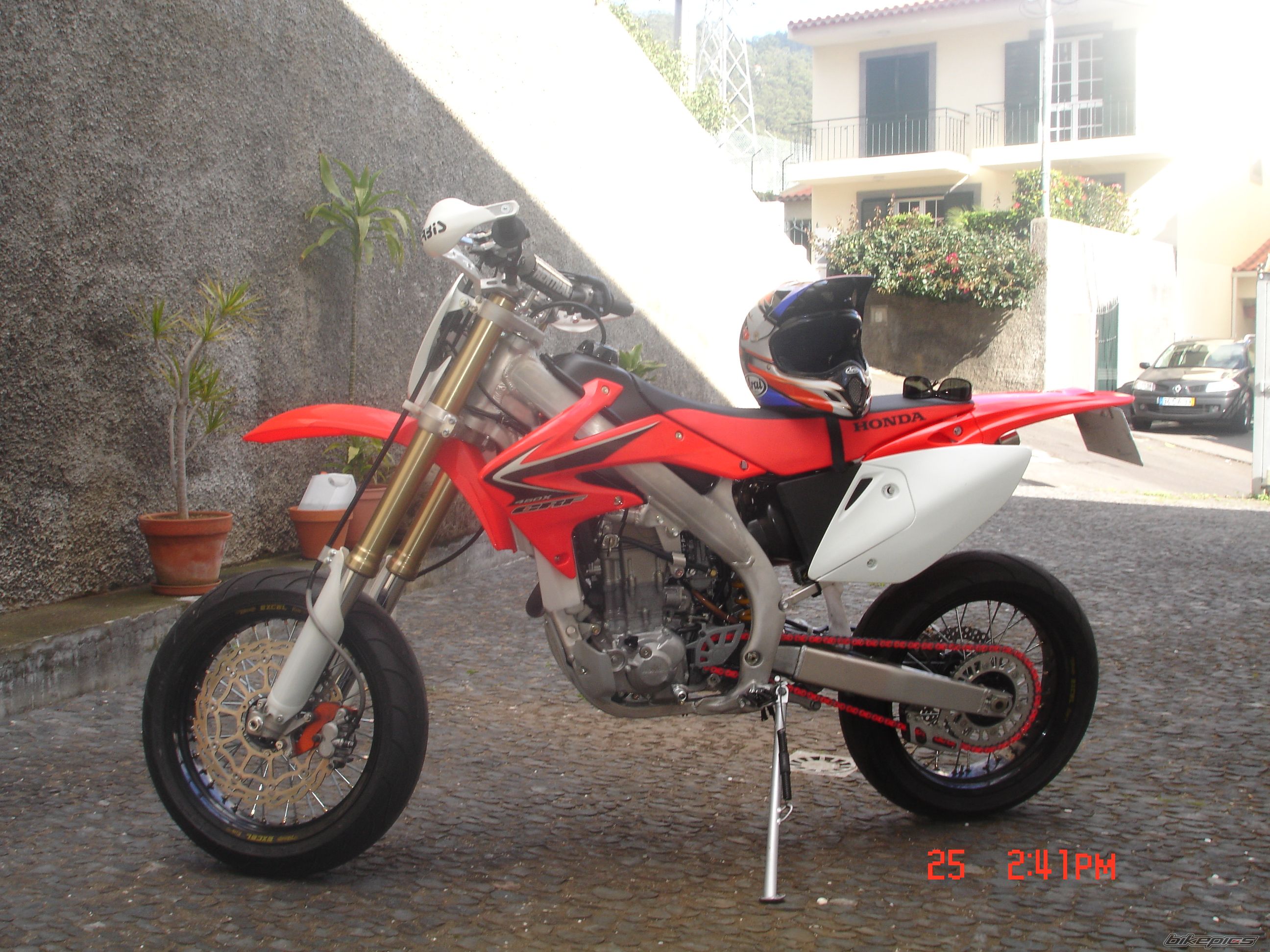 Photo 1567633