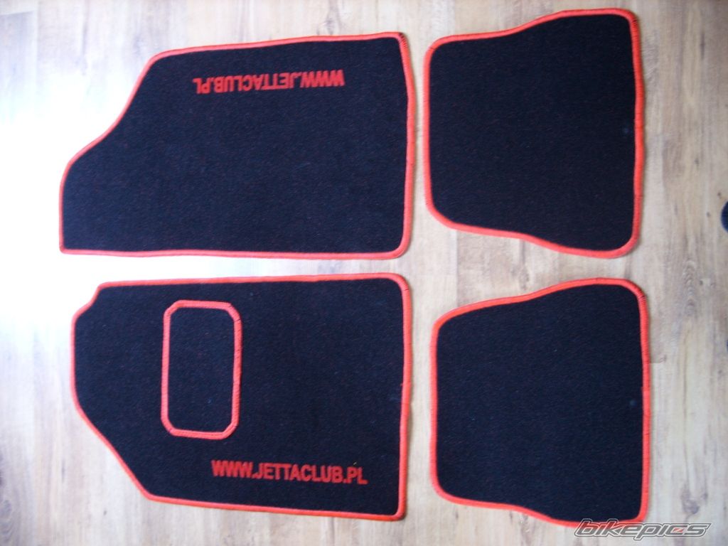 Photo 1568144