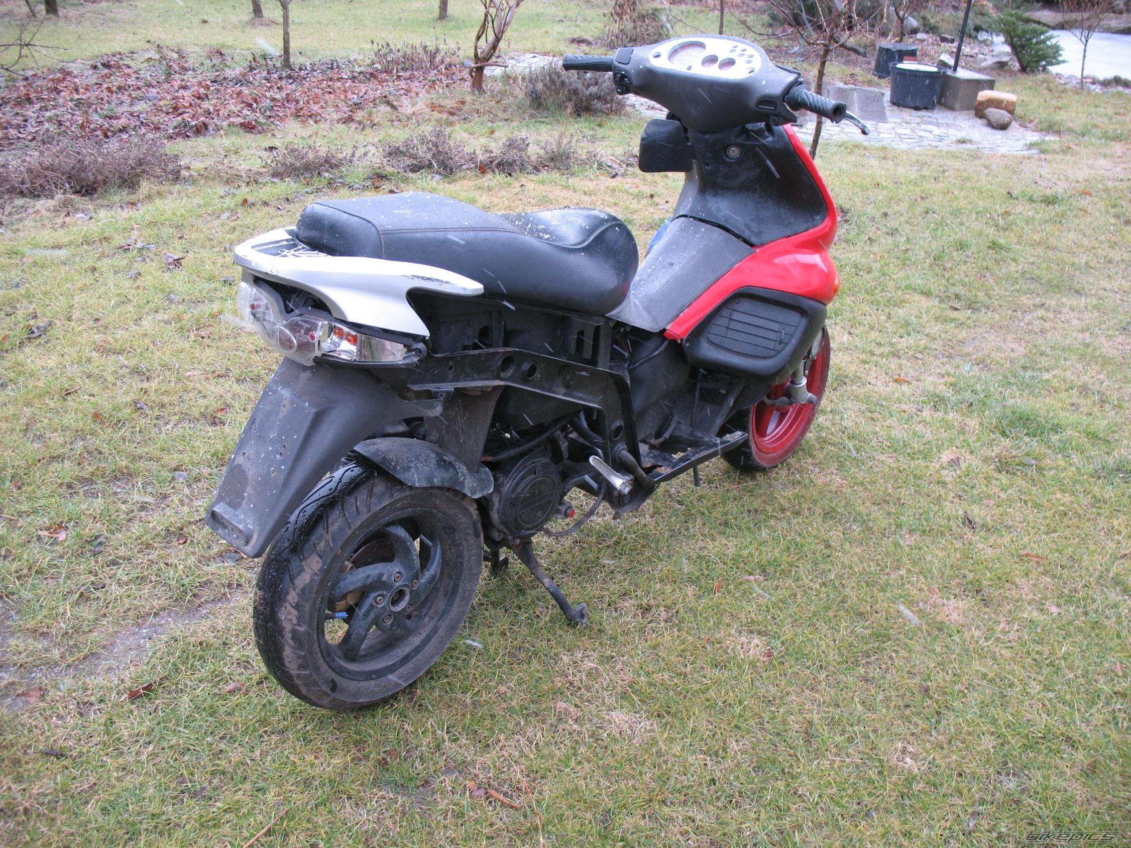 Photo 1568162
