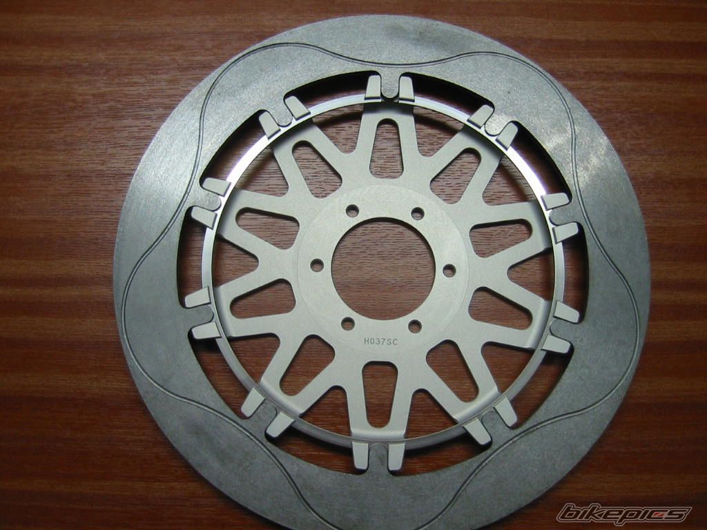 Photo 1568266