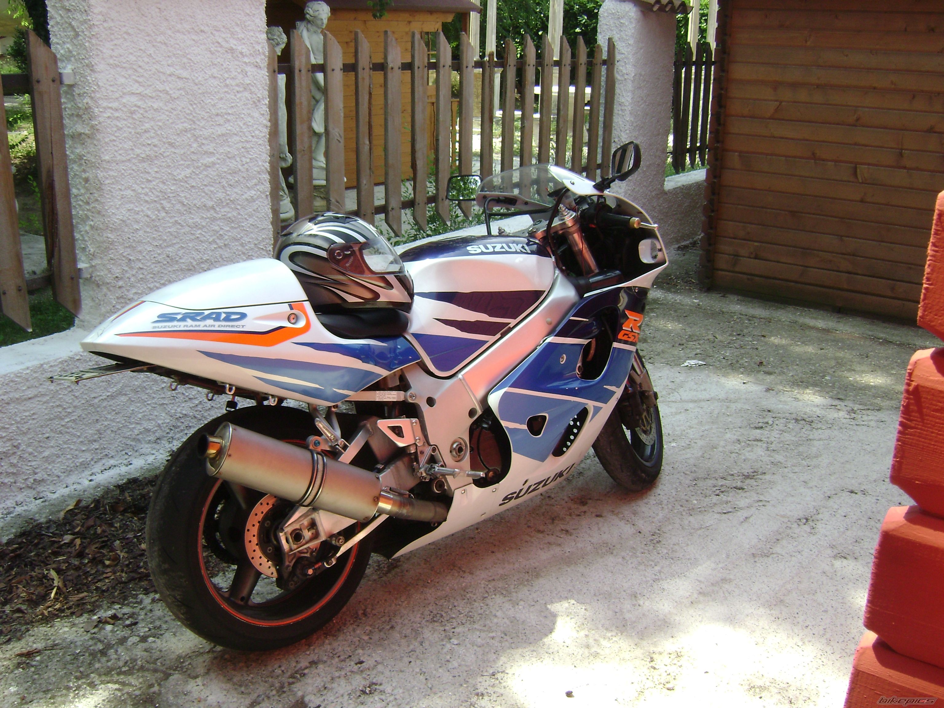 Bike Photo 1568318
