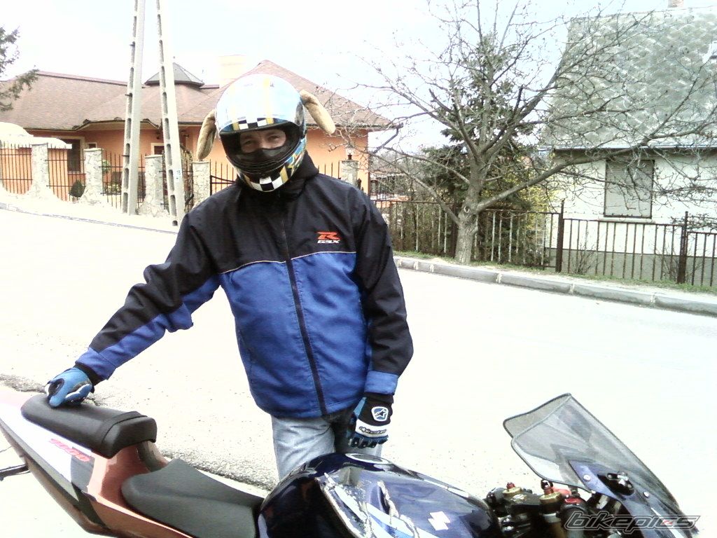 Photo 1568473