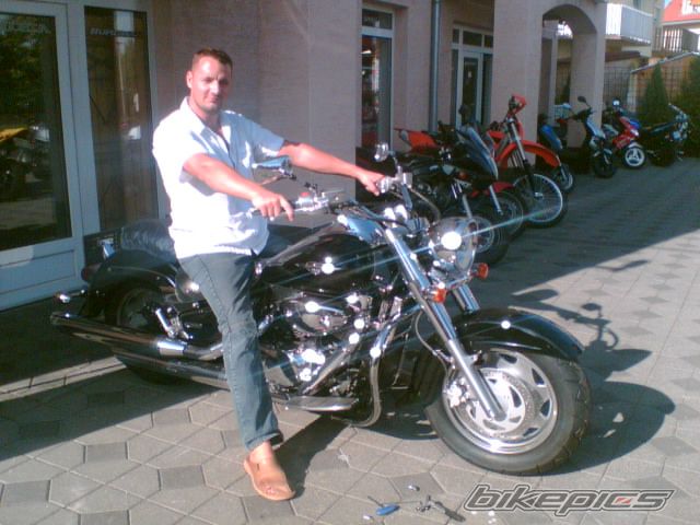 Photo 1568477