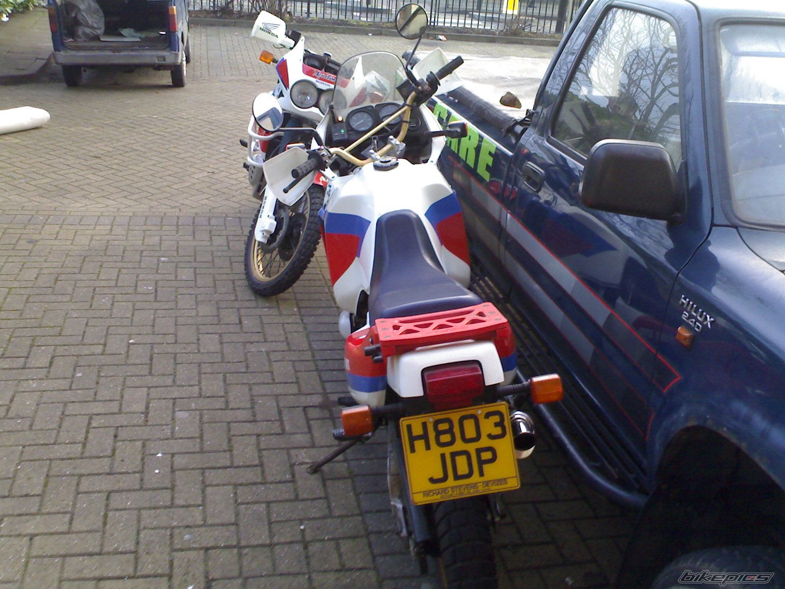 Photo 1568786