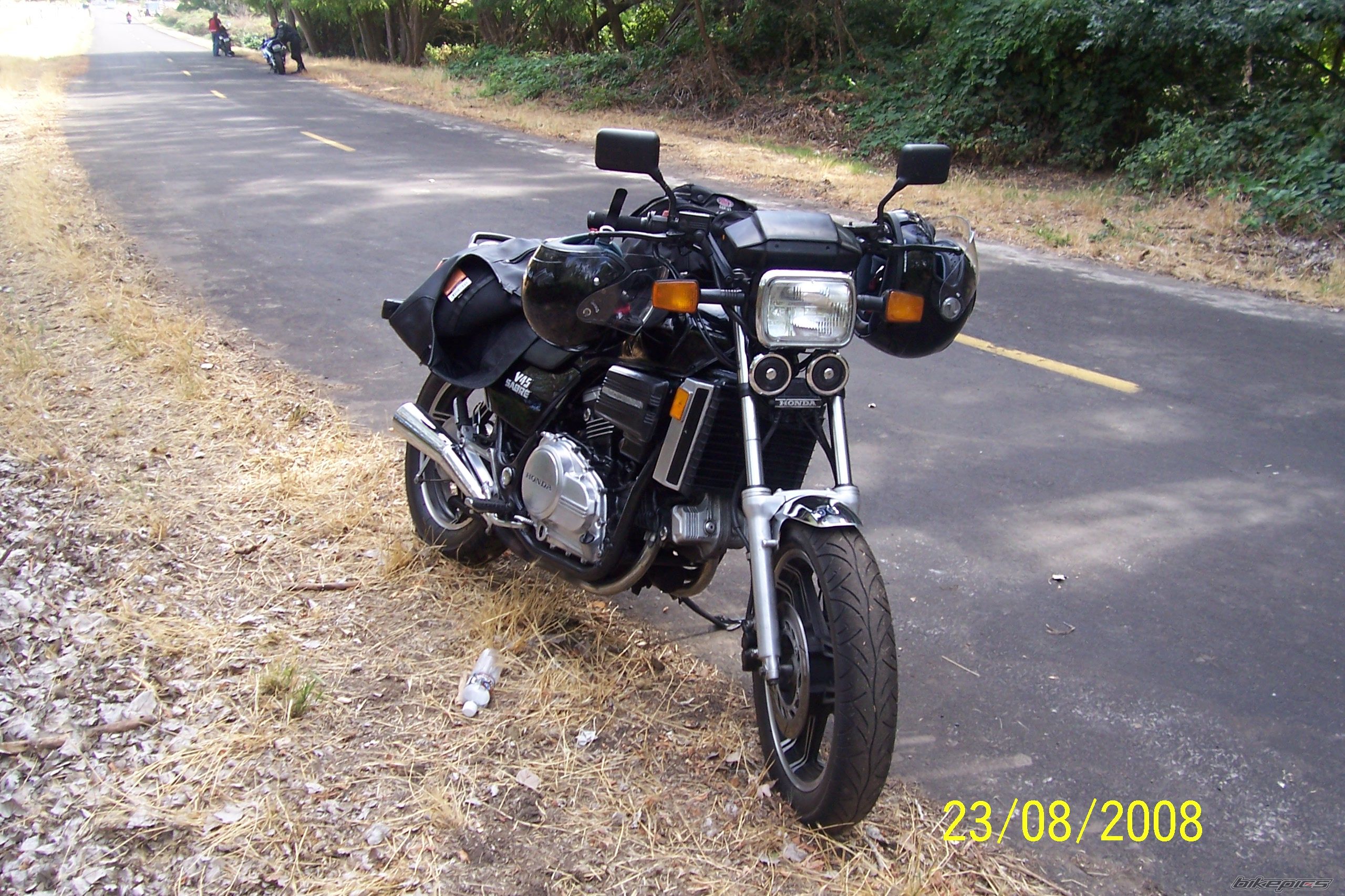 Photo 1568869