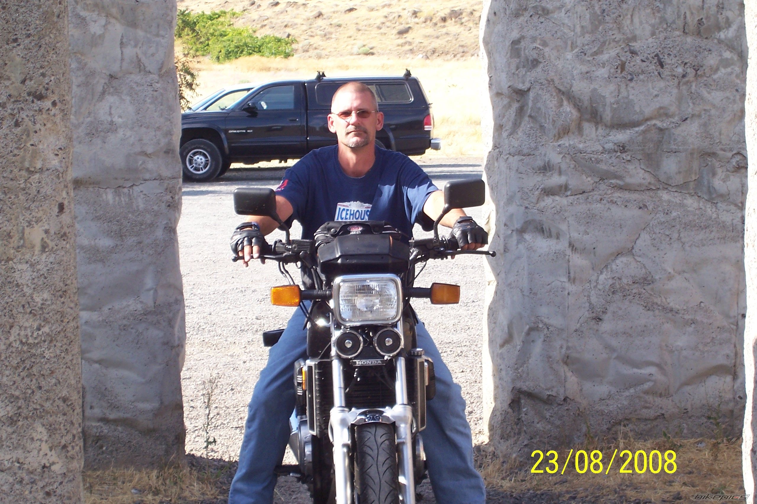 Photo 1568872