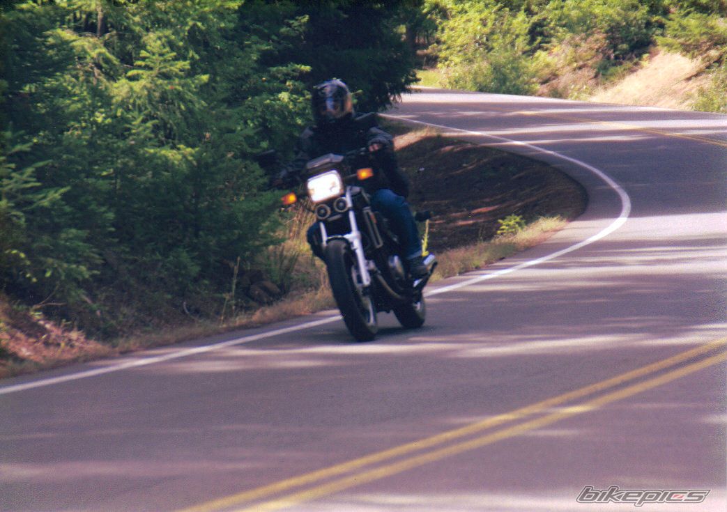 Photo 1568893