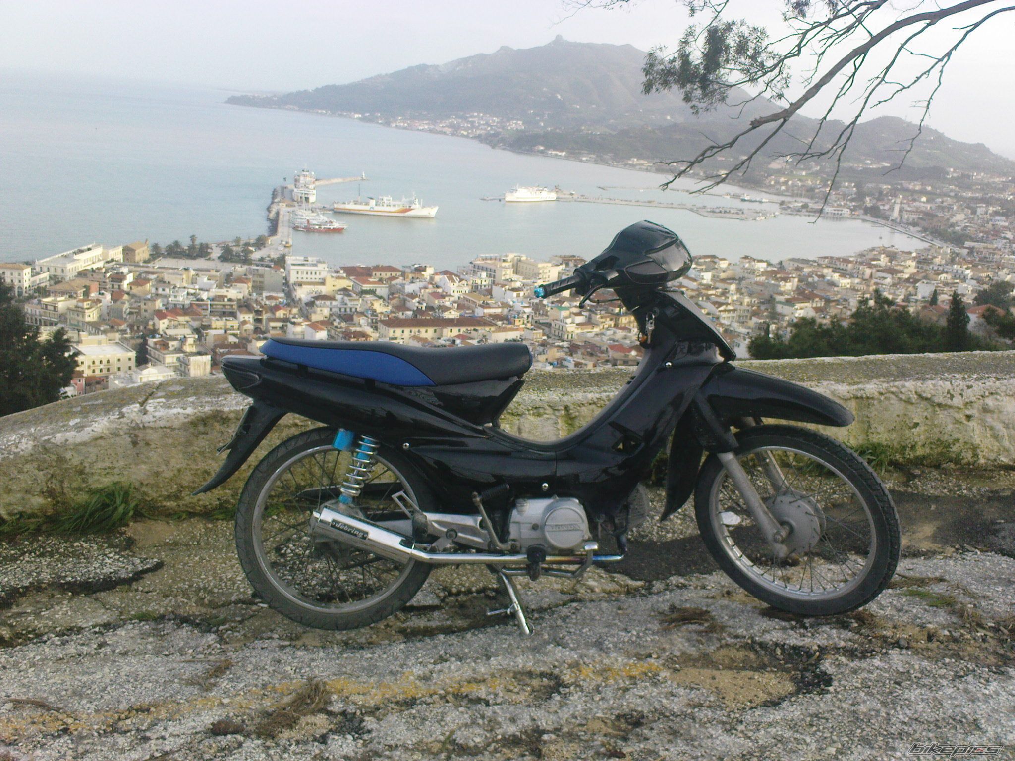 Bike Photo 1569355
